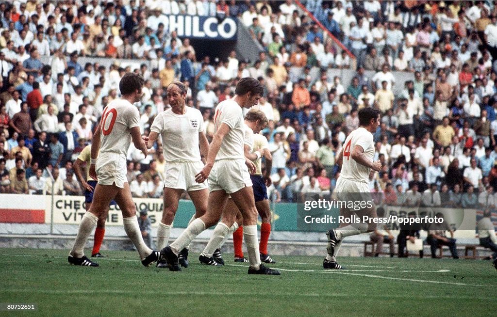 1970 World Cup Finals Guadalajara, Mexico. 2nd June, 1970. England 1 v Romania 0. England's Geoff Hurst is congratulated by Bobby Charlton and other teammates after scoring scoring the only goal against Romania in the two teams' opening Group Three match