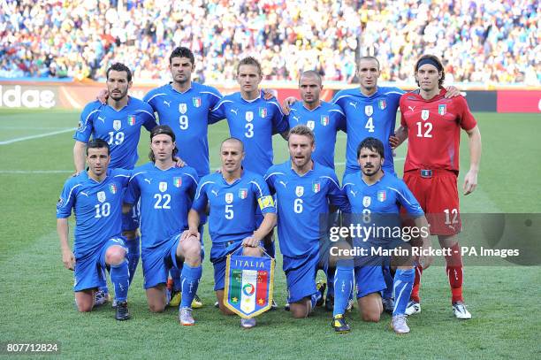 Italy team group