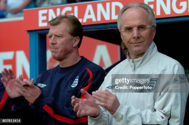 England Manager Sven Goran Eriksson and Steve McClaren during the International friendly match between England B and Belarus at the Madejski Stadium...