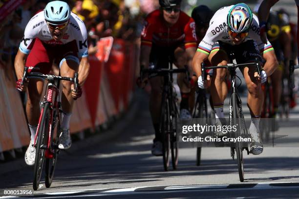 Peter Sagan of Slovakia riding for Bora-Hansgrohe sprints to the line during stage four of the 2017 Le Tour de France, a 207.5km stage from...