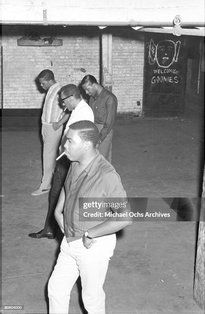 Four Tops Rehearsing In The Basement