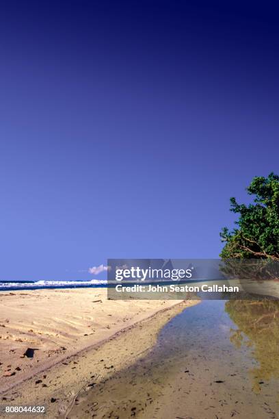 ocean waves in the andaman islands - india andaman wave stock pictures, royalty-free photos & images