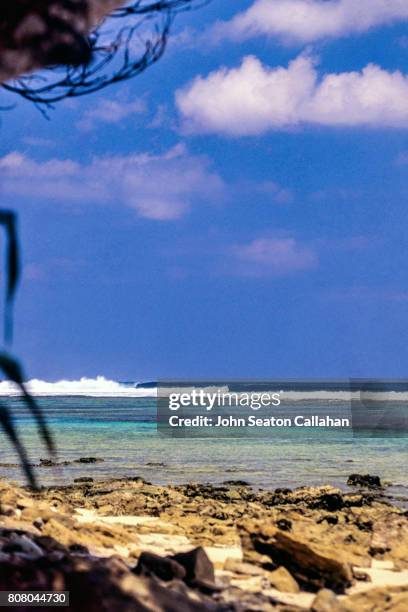 ocean waves in the andaman islands - india andaman wave stock pictures, royalty-free photos & images