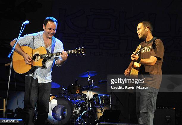Musician Dave Matthews and Jack Johnson perform at the Waikiki Shell during the 2008 Kokua Festival on April 19, 2008 in Honolulu.