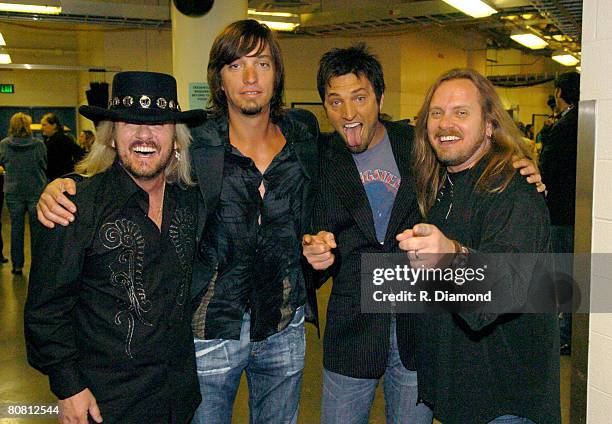 Donnie And Johnny Van Zant Photos and Premium High Res Pictures - Getty