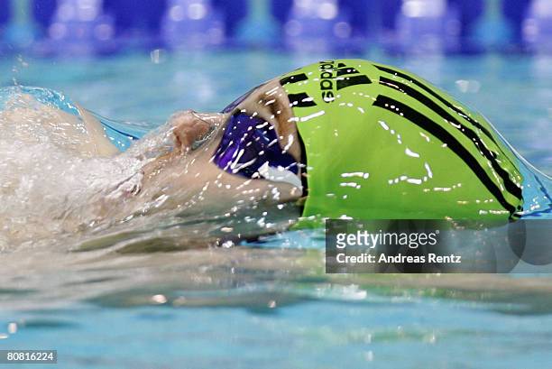 Helge Meeuw of SG Frankfurt in action during the Men's 200m Backstroke qualifying during day five of the German Swimming Championships on April 22,...