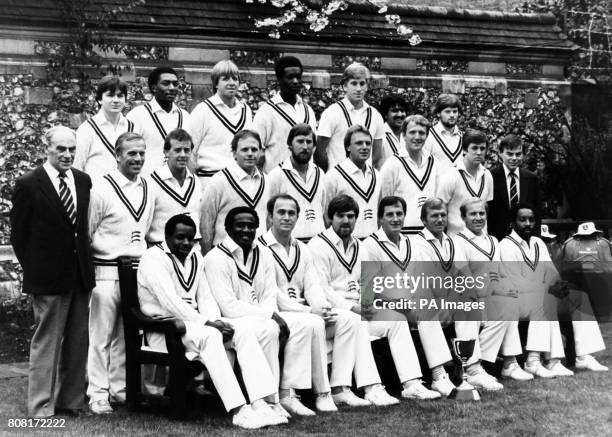 Members of the Middlesex County Cricket club team for 1983. Left to right : Colin Metson, Neil Williams, Bill Henry, Norman Cowans, Kevan James,...