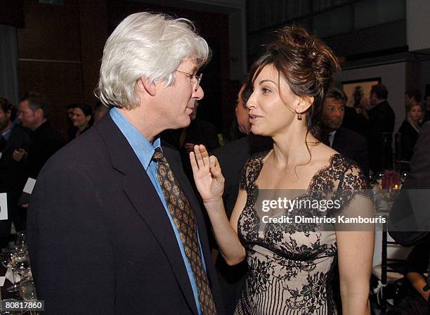 Richard Gere and Gina Gershon