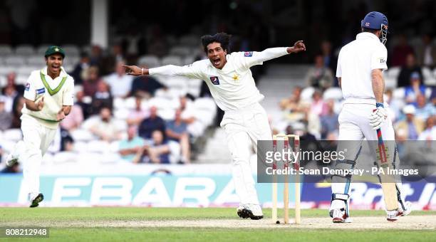 Pakistan's Mohammad Aamer celebrates bowling Andrew Strauss during the third npower Test at The Brit Insurance Oval, London.