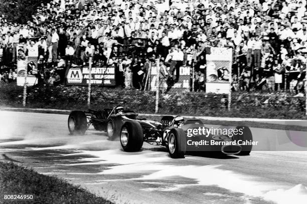 Jim Clark, Jochen Rindt, Lotus 49 Ford Cosworth, Cooper Maserati, Grand Prix of Italy, Monza, 10 September 1967.