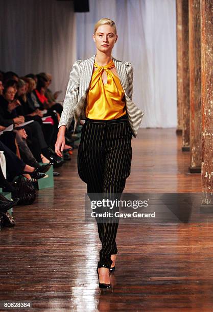 Model showcases a design on the catwalk by Carla Zampatti and her daughter Bianca Spender during their Spring/Summer 2008 Collection Show on April...