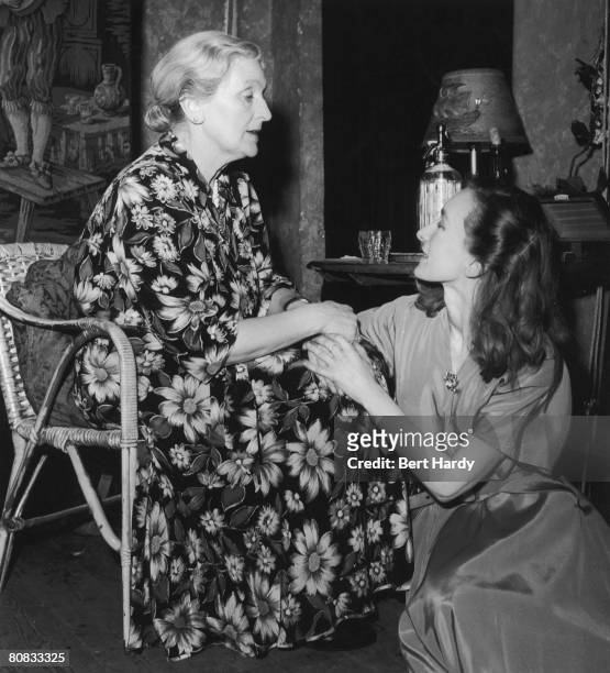 English actress Sybil Thorndike with a young woman, circa 1955. Original Publication : Picture Post - 9224 - Elizabeth Thorndike - unpub.
