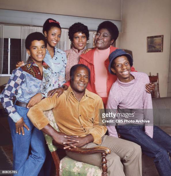 Portrait of the cast of the television show 'Good Times,' Los Angeles, California, September 29, 1977. Pictured are, front row, American actors John...
