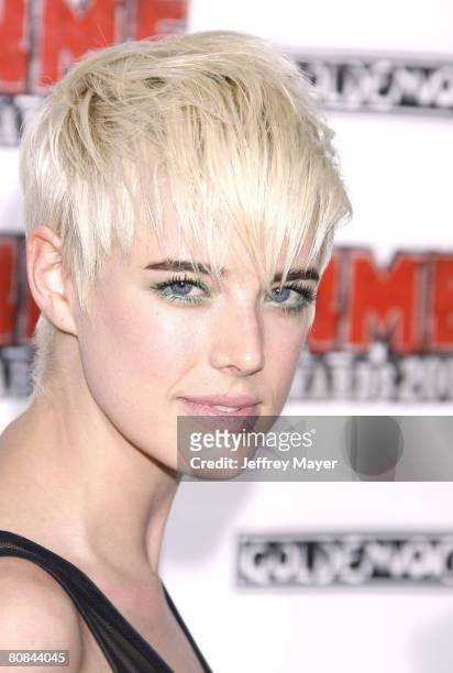 Model Agyness Deyn arrives to the NME Awards USA at the El Rey Theatre on April 23, 2008 in Los Angeles, California.