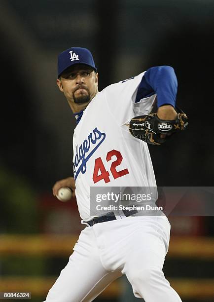 Pitcher Esteban Loaiza of the Los Angeles Dodgers throws against the Pittsburgh Pirates during their MLB game on April 15, 2008 at Dodger Stadium in...