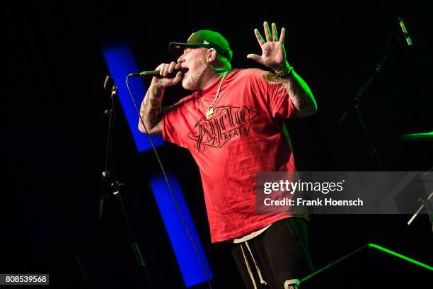 Everlast Rapperg Everlast (Singer) Photos and Premium High Res Pictures - Getty Images