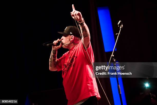 Everlast Rapperg Everlast (Singer) Photos and Premium High Res Pictures - Getty Images