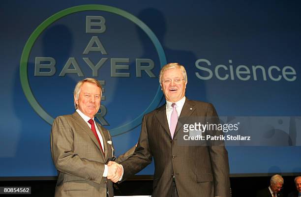 Manfred Schneider ,Chairman of the supervisory board of Bayer AG and CEO Werner Wenning pose prior their 2008 shareholders meeting on April 25, 2008...
