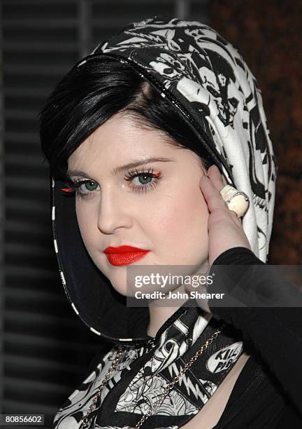 Personality Kelly Osbourne arrives to the NME Awards USA at the El Rey Theatre on April 23, 2008 in Los Angeles, California.