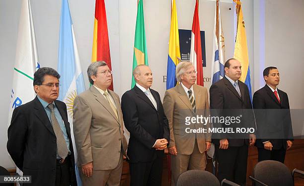 Mercosur Economy Ministers of Bolivia Jose Luis Perez, Ecuador Ortiz de las Cadenas, Brazil, Guido Mantega, Uruguay Danilo Astori, Paraguay Cesar...