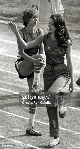 Tapiing Atars 15 Battle Of The Network Stars Taping February Stock Photos, High-Res ...
