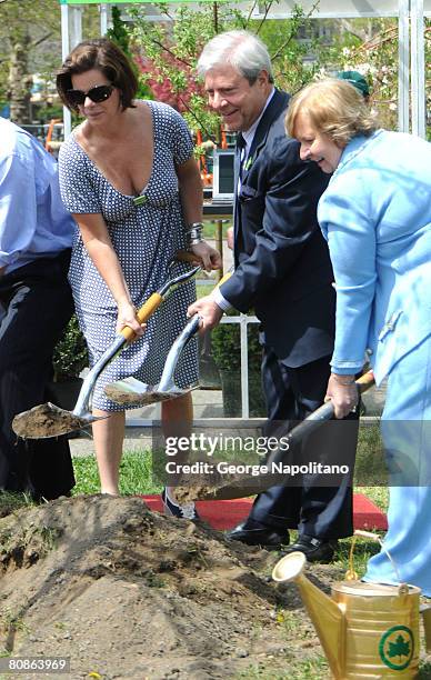 Actress Marcia Gay Harden, Brooklyn Borough President Marty Markowitz and Toyota representative Dian Ogilive attend an Arbor Day Community...