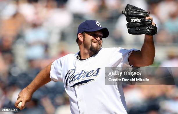 Pitcher Heath Bell of the San Diego Padres pitches against the Arizona Diamondbacks during their MLB game on April 26, 2008 at Petco Park in San...