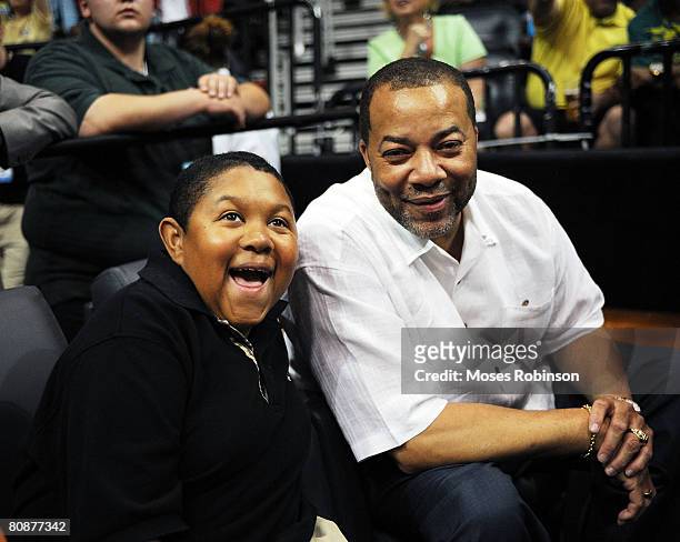 Left to Right: Actor Emmanuel Lewis and Thomas Dortch attend the Boston Celtics vs Atlanta Hawks Playoff Game on April 26, 2008 in Atlanta.