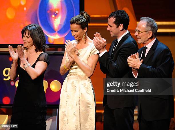 Rachel Griffith Photos et images de collection - Getty Images