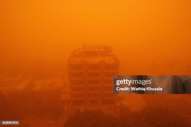 Sandstorm Hit Sand Storm Hits Baghdad Photos and Premium High Res Pictures - Getty Images