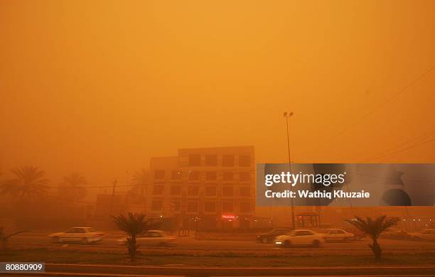 Sandstorm Hit 13 Sand Storm Hits Baghdad Stock Photos, High-Res Pictures, and Images ...