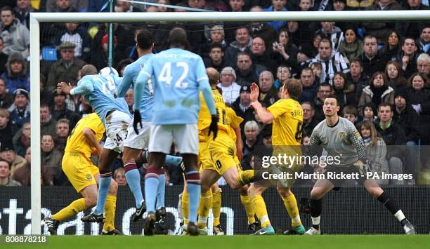 Manchester City's Patrick Vieira scores his side's second goal of the game