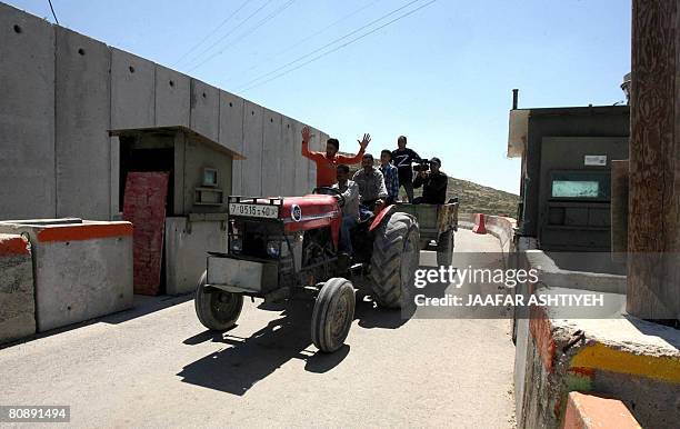 101 Assira Stock Photos High Res Pictures And Images Getty Images 101-assira-stock-photos-high-res-pictures-and-images-getty-images