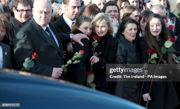 Laura Tasker 190 Laura Walters Stock Photos, High-Res Pictures, and Images - Getty ...