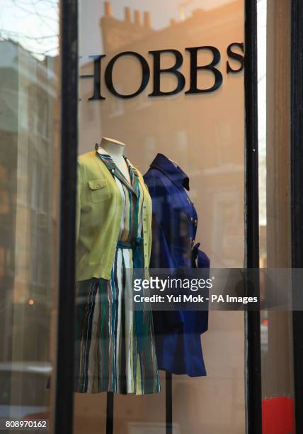 Branch of fashion chain Hobbs in Islington, north London. Multinational private equity and venture capital company 3i has a majority stake in the...