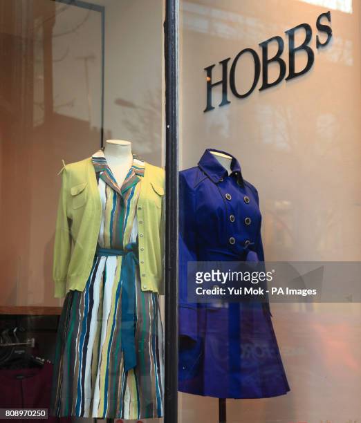 Branch of fashion chain Hobbs in Islington, north London. Multinational private equity and venture capital company 3i has a majority stake in the...
