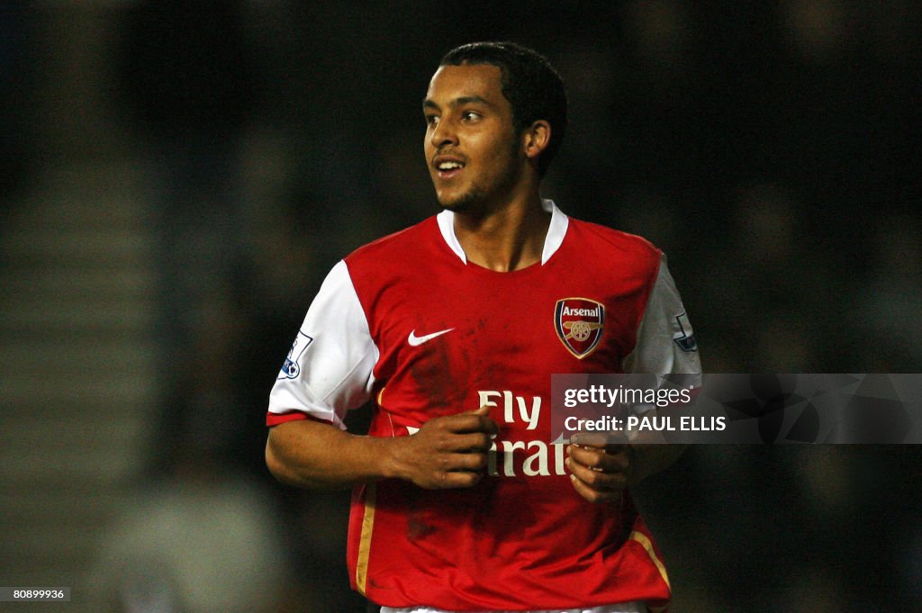 Arsenal's English forward Theo Walcott c