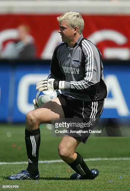 Goalkeeper Kevin Hartman of the Kansas City Wizards makes a save against the Chicago Fire during their MLS match on April 20, 2008 at Toyota Park in...
