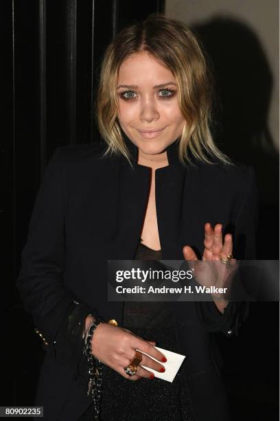 Actress Mary-Kate Olsen attends the Chanel Dinner held at the Greenwich Hotel during the 2008 Tribeca Film Festival on April 28, 2008 in New York...