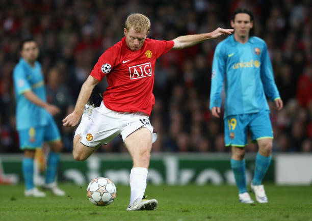 Paul Scholes of Manchester United scores the opening goal during the UEFA Champions League Semi Final, second leg match between Manchester United and...