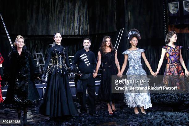 Dancer Melissa Sicre, Stylist Franck Sorbier, Godmother of the Collection, daughter of Lio singer Nubia Esteban and Models acknowledge the applause...