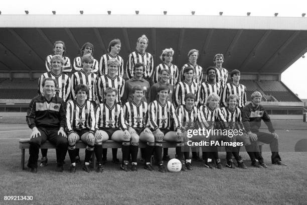 Newcastle United team group for the 1985-86 season. David McCreery, Alan Davies, Peter Haddock, George Reilly, Paul Gascoigne, Rob McKinnon and John...