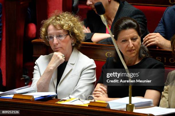 French Minister of Labor Muriel Penicaud reacts as Ministers answer deputies during the weekly questions to the government at Assemblee Nationale on...