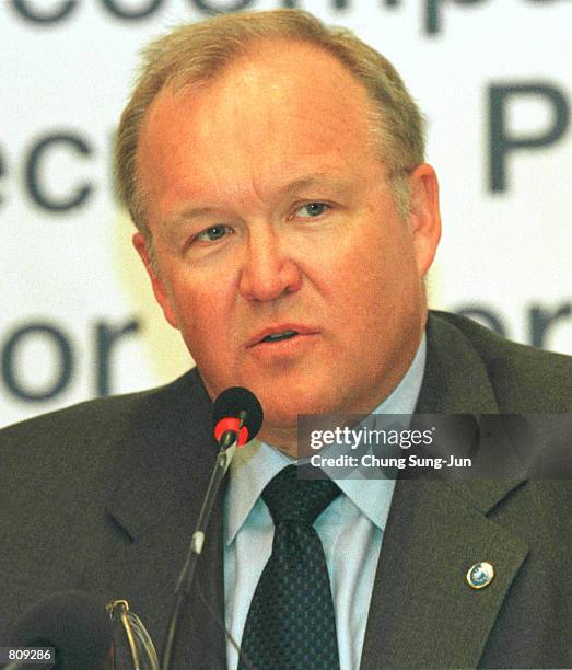 European Council President and Sweden's Prime Minister Goeran Persson answers questions from reporters during a news conference May 4, 2001 in Seoul....