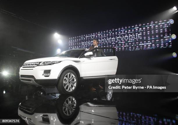 161 Range Rover Production Line At Jaguar Land Rover Plant Stock Photos ...