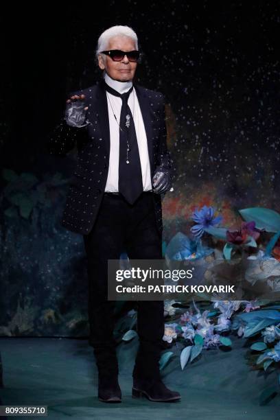 Karl Designer 112,183 Karl Lagerfeld Photos & High Res Pictures - Getty Images