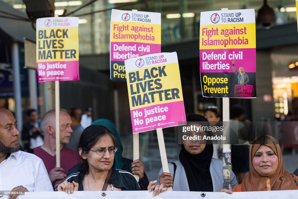 Protest against Islamophobia in London