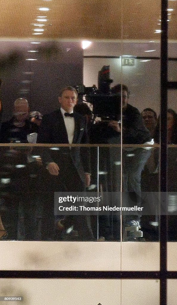 James Bond Shooting In Bregenz