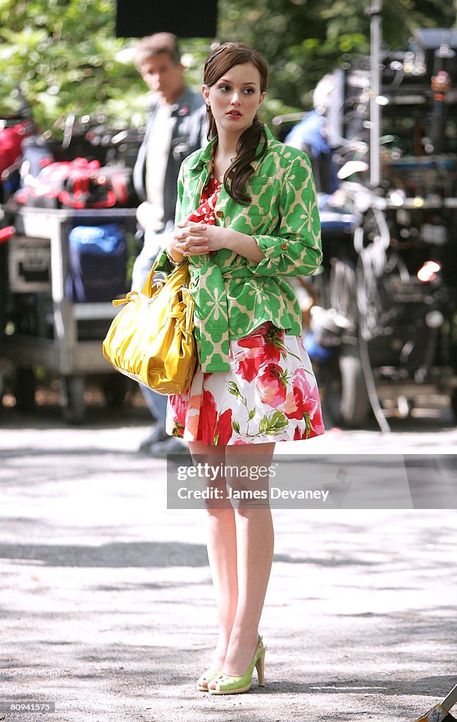 On Location for "Gossip Girl" - April 30, 2008