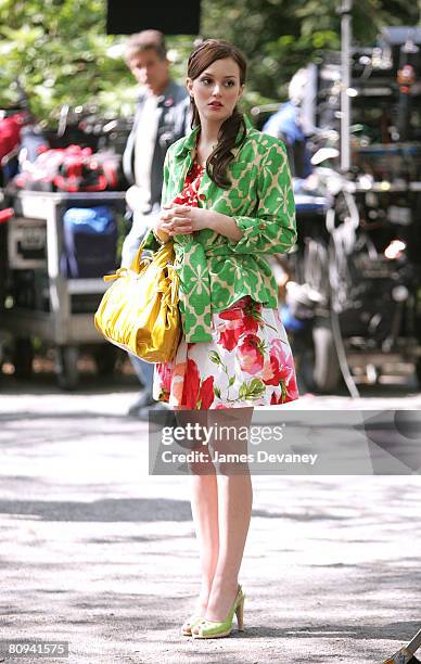 Actress Leighton Meester films on the set of "Gossip Girl" on April 30, 2008 in New York City.